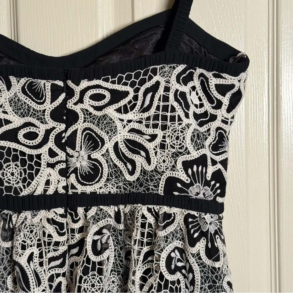 MONIQUE LHUILLIER floral sleeveless midi dress in ecru/black Size 12 - Picture 10 of 14
